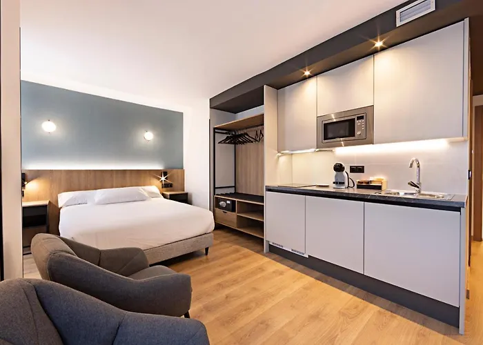 아파트호텔 Colon 27 4*