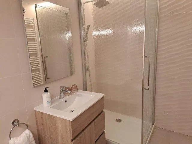 Colon 27 아파트호텔 4*